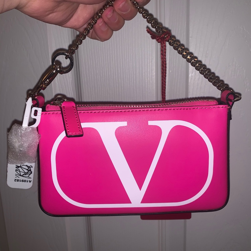 VALENTINO pochette